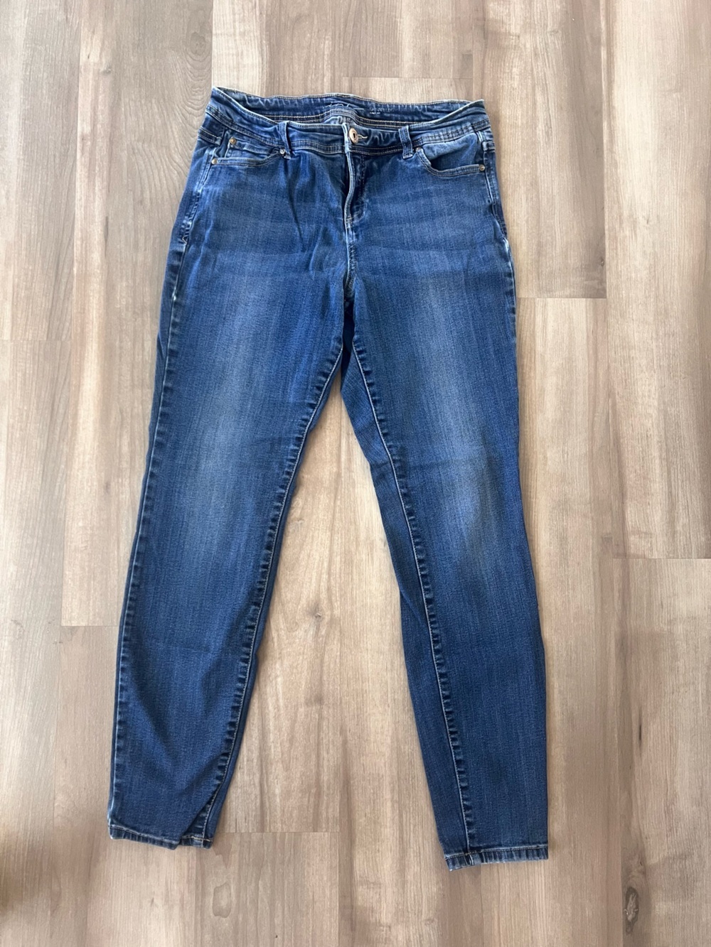 INC International Concepts Women’s Skinny Jeans in Dark Blue Wash